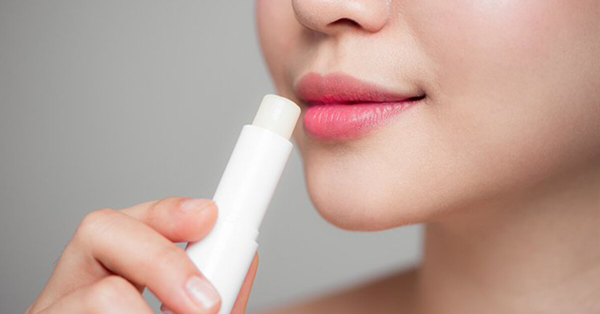 Tips Untuk Mencegah Bibir Kering dan Pecah-pecah