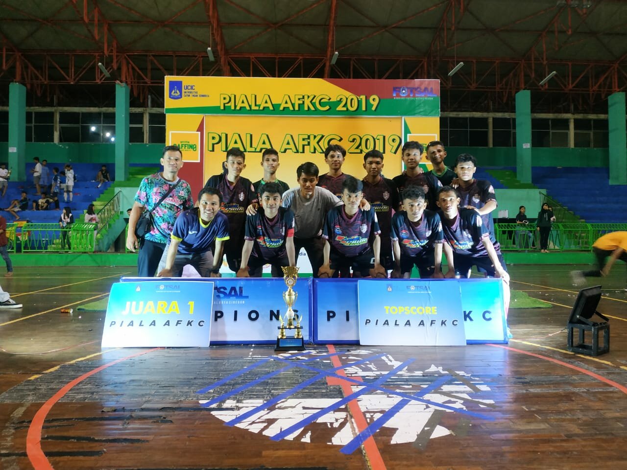 AFKC Sukses Selnggarakan Turnamen Futsal, SMK N 1 Cirebon Raih Juara Pertama